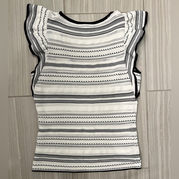 White House Black Market flutter sleeve top pointelle stripe black white sz S - Picture 3 of 5
